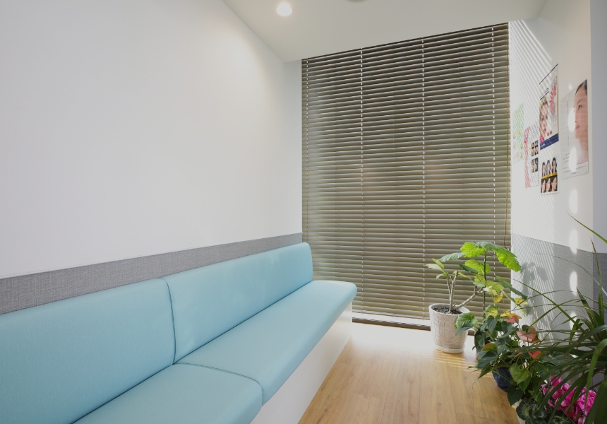 予約システム問診システムを導入し、患者さんの待ち時間軽減を目指します